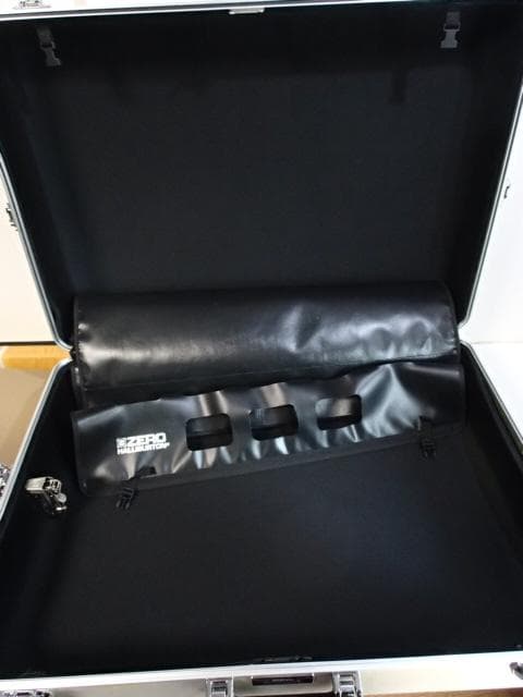 ZERO HALLIBURTON ゼロハリバートン キャリーケース アルミ