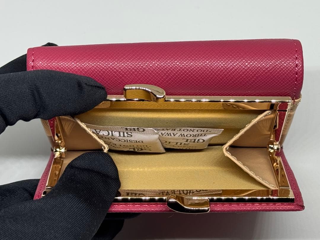 【新品未使用】Vivienne Westwood 三つ折り財布 ピンク