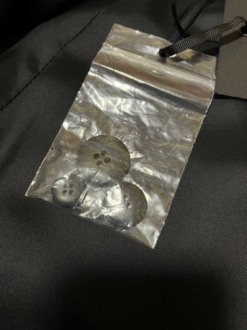 新品 Hevo ステンカラーコート ブラック