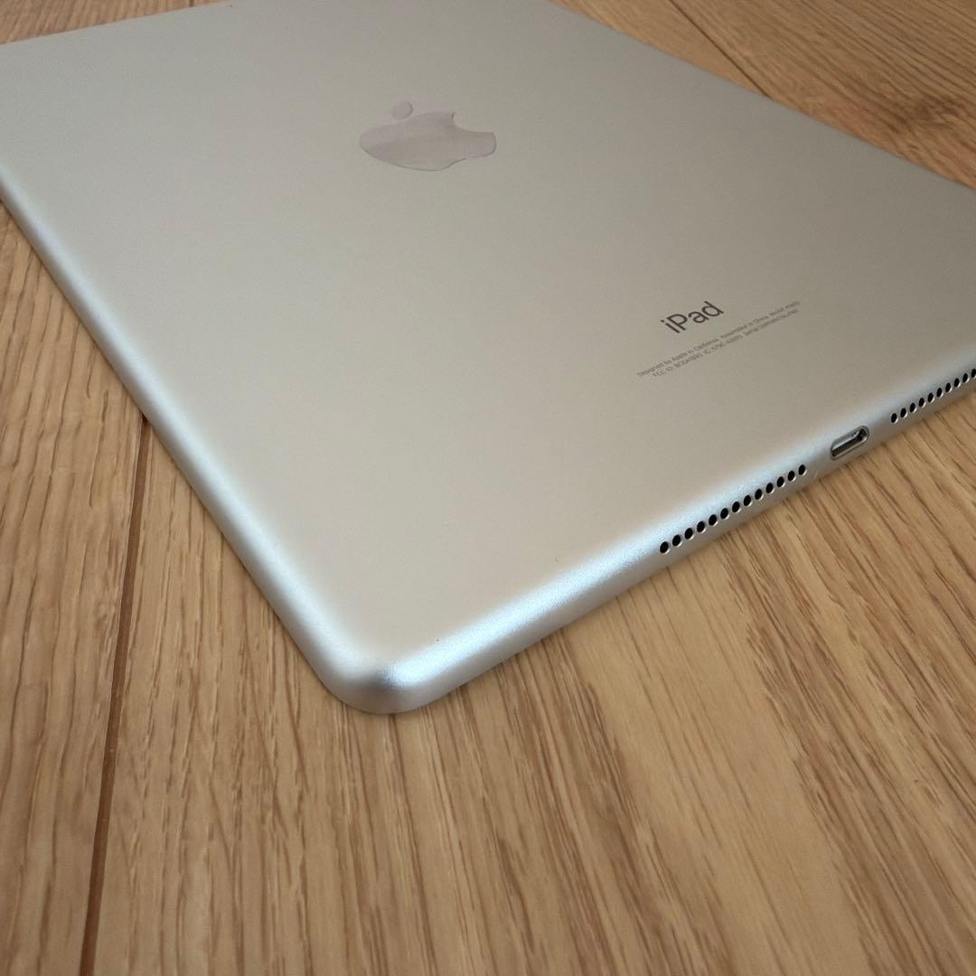 iPad 第6世代 128GB Wi-FiモデルA1893