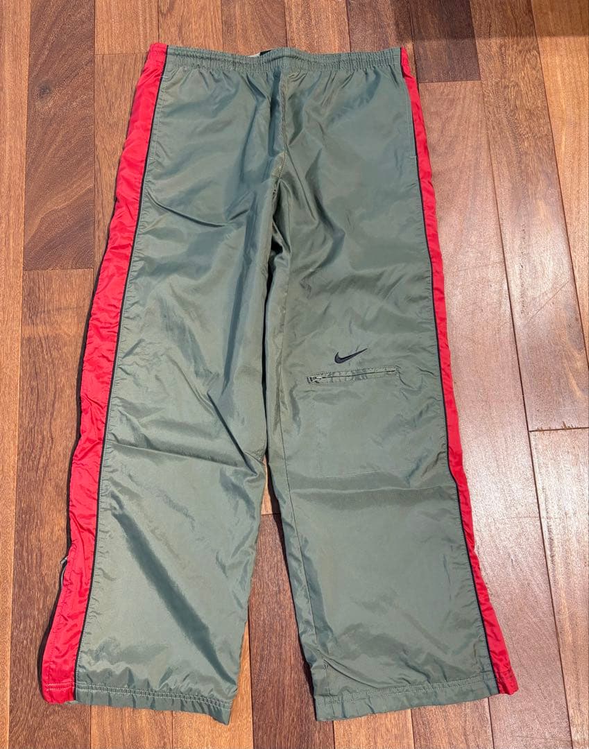 90s NIKE ナイロンパンツ　ワイドストレート　サイドジップ　ライナー付き