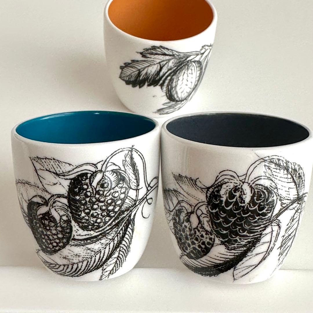 007 スージークーパー　ブラックフルーツ3個セット　エッグカップ