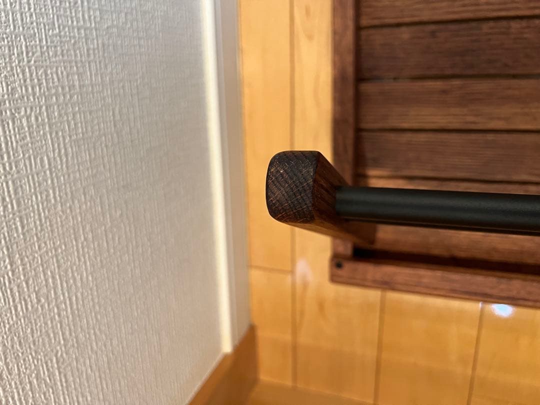 Black design ハレテーブル One4 旧ロゴ