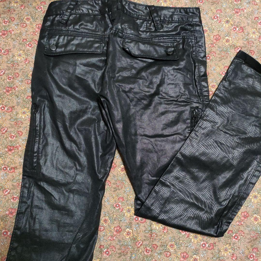 ブラック合成皮革パンツ