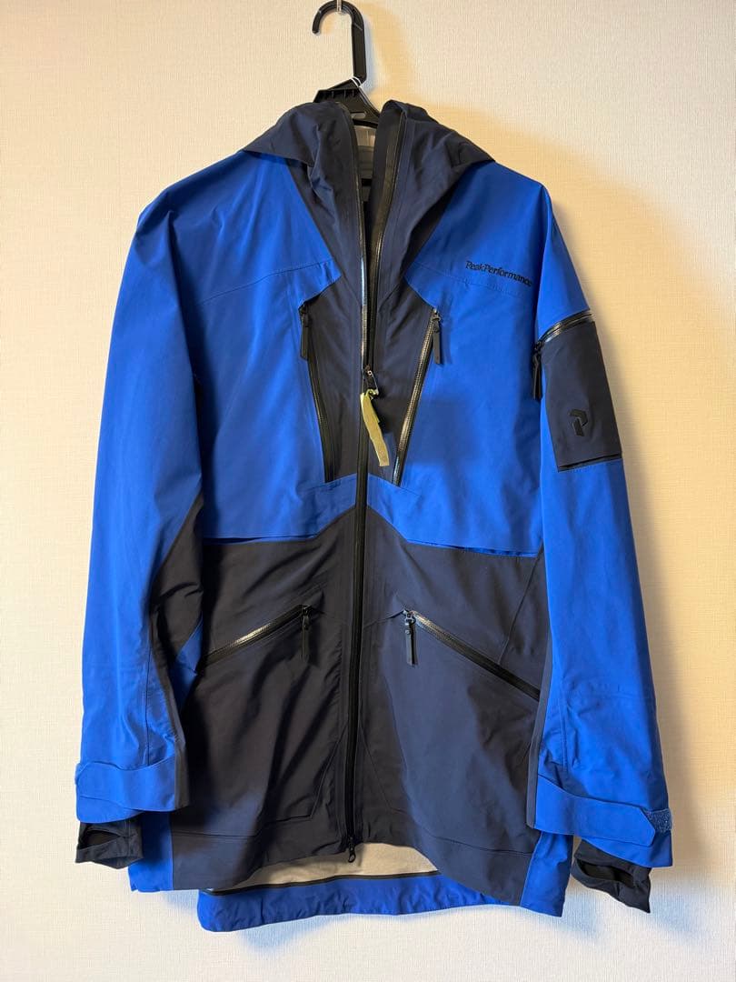 ピークパフォーマンス　スキーウェア 上下セット　メンズS