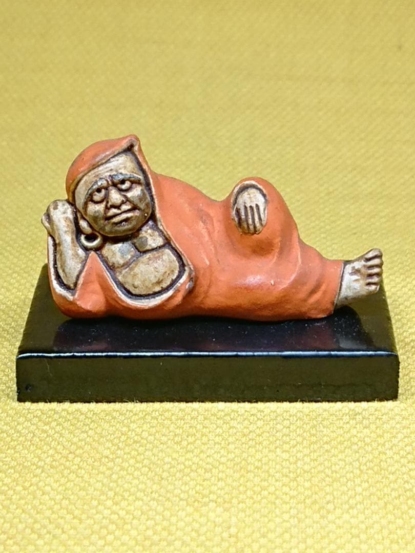 ダルマ　達磨　陶器　オブジェ　置物　インテリア　工芸品　美術品　A1276