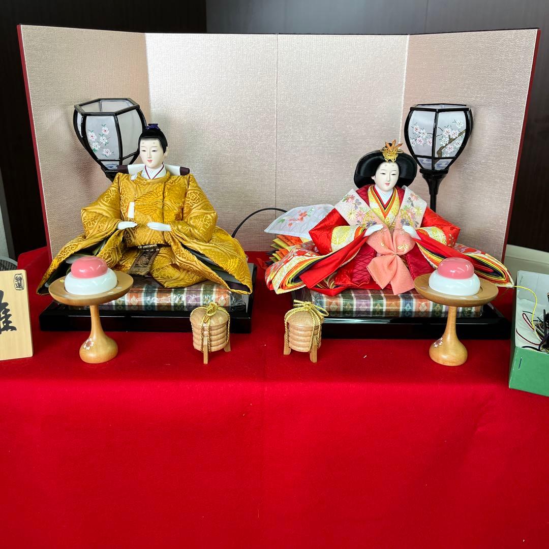 雛人形 男雛と女雛の親王飾り　わかさや人形店閉店処分9割引き