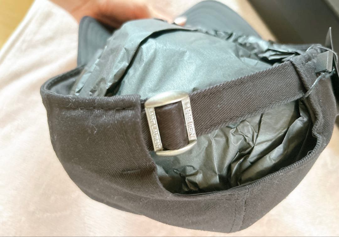 ニューエラ　サンローランキャップ