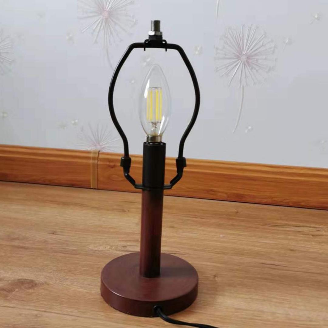 爽やかなブルー ステンドグラス バラが彩る 卓上照明