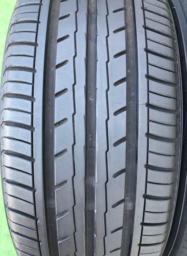 215/45 R17 Yokohama BluEarthラジアルタイヤ2024年