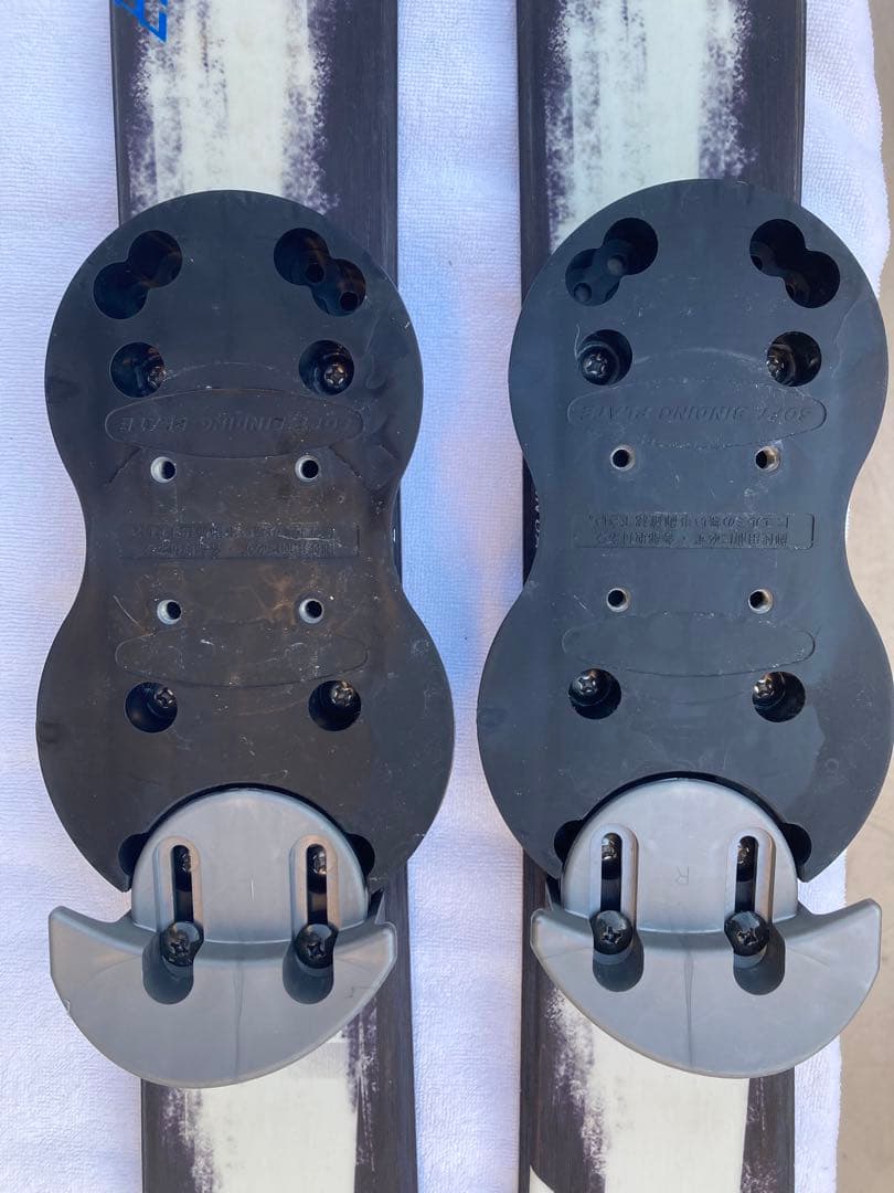 ショートスキー(ファン) スノーボードブーツ用　NORDIKA DOUBLE5