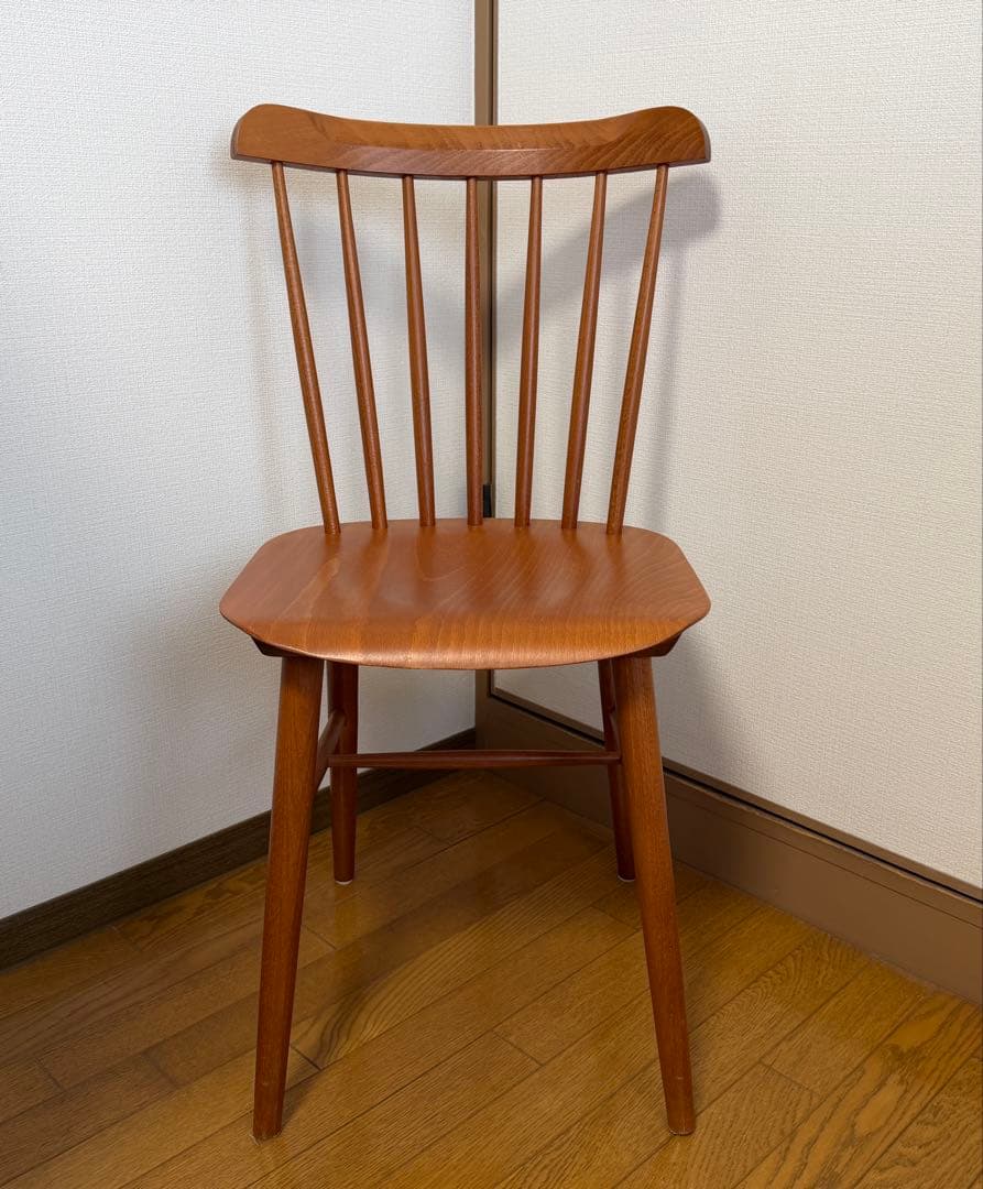 廃盤 TON ダイニングチェア unico 木製 北欧テイスト 椅子　２脚セット