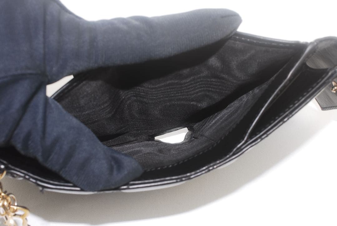 ＊Lady Dior＊ディオール＊エナメル＊ロータスウォレット＊カナージュ