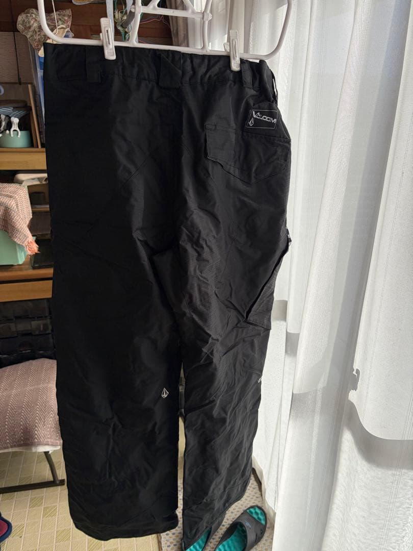 ゆ*ま様 Volcom ブラック スノーボードパンツ XL/XXL