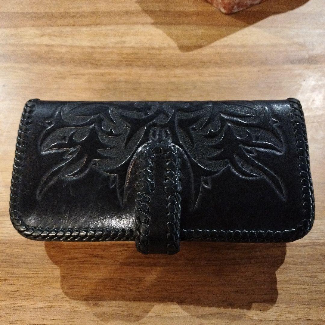 LEATHER TUNA カービング長財布