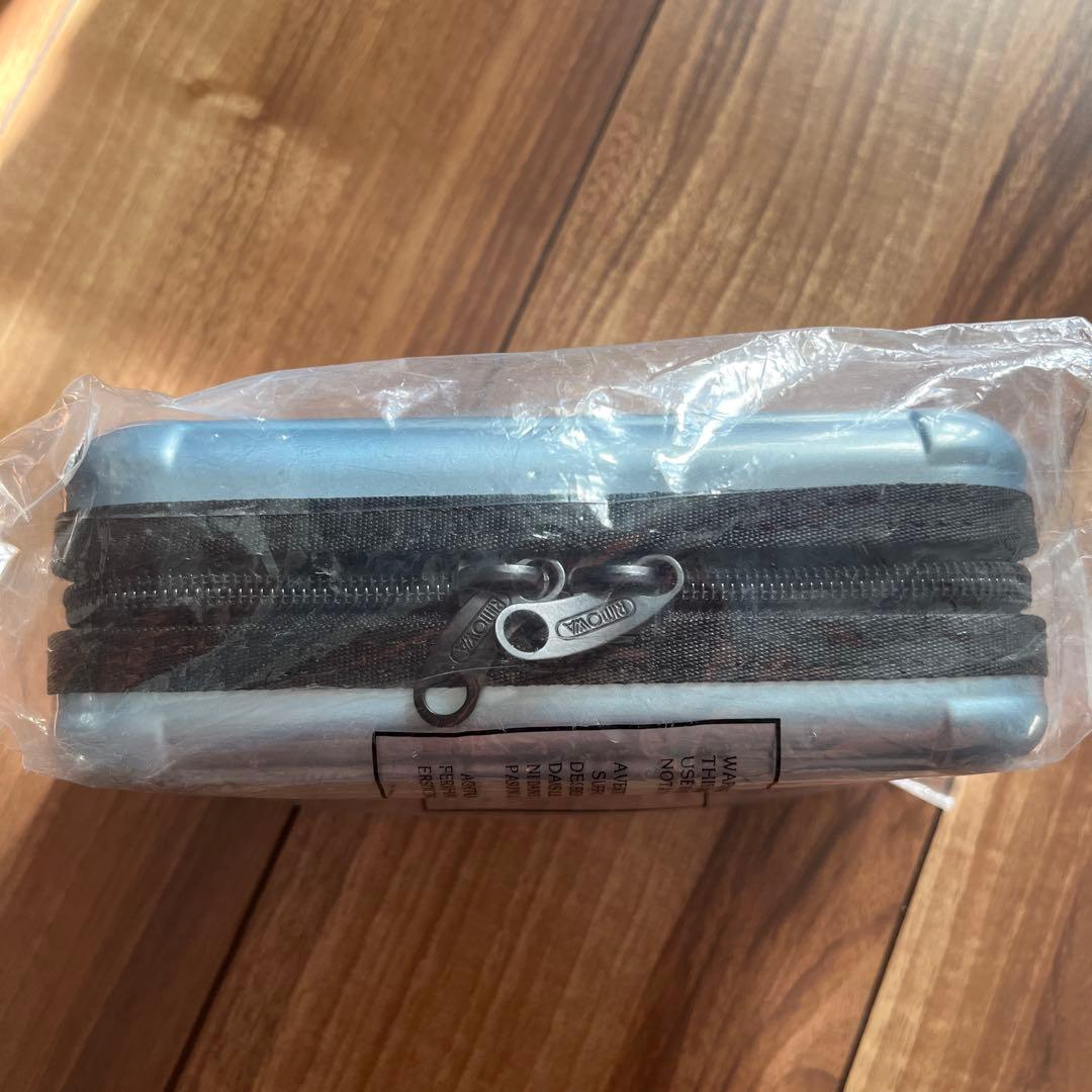 未使用 RIMOWA リモワ　ポーチ　タイ航空 アメニティー