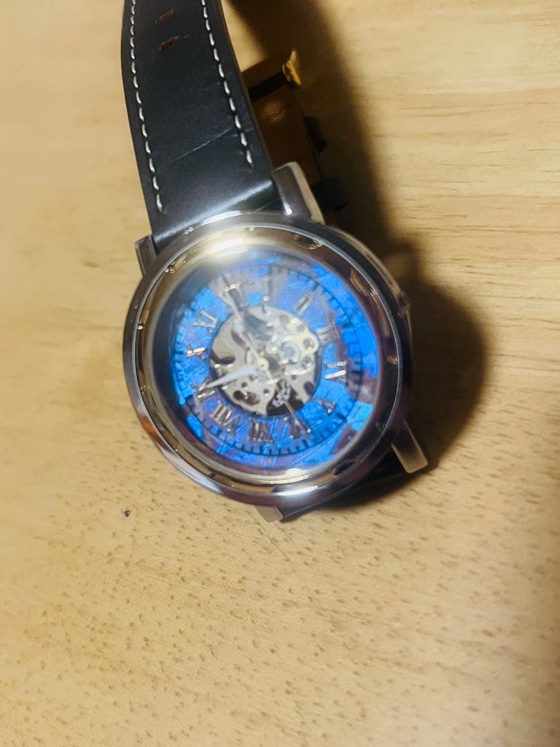 モルフォ蝶のクォーツ手巻き腕時計 世界に1つだけ。ベルト(ダークブラウン)金具金