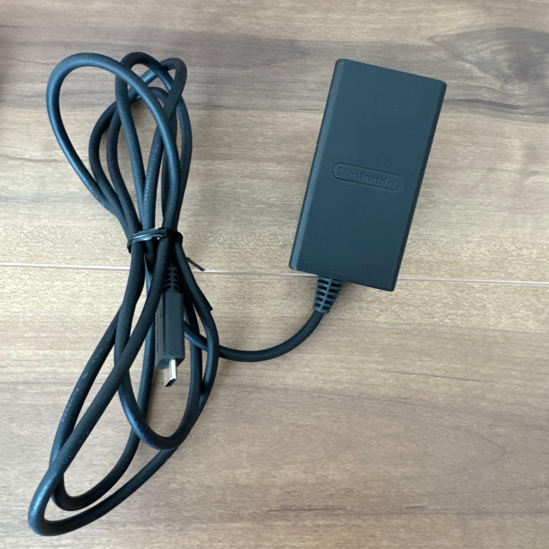 な*し様 ⭐︎美品⭐︎本体箱付SWITCH Joy-Conおまけ付