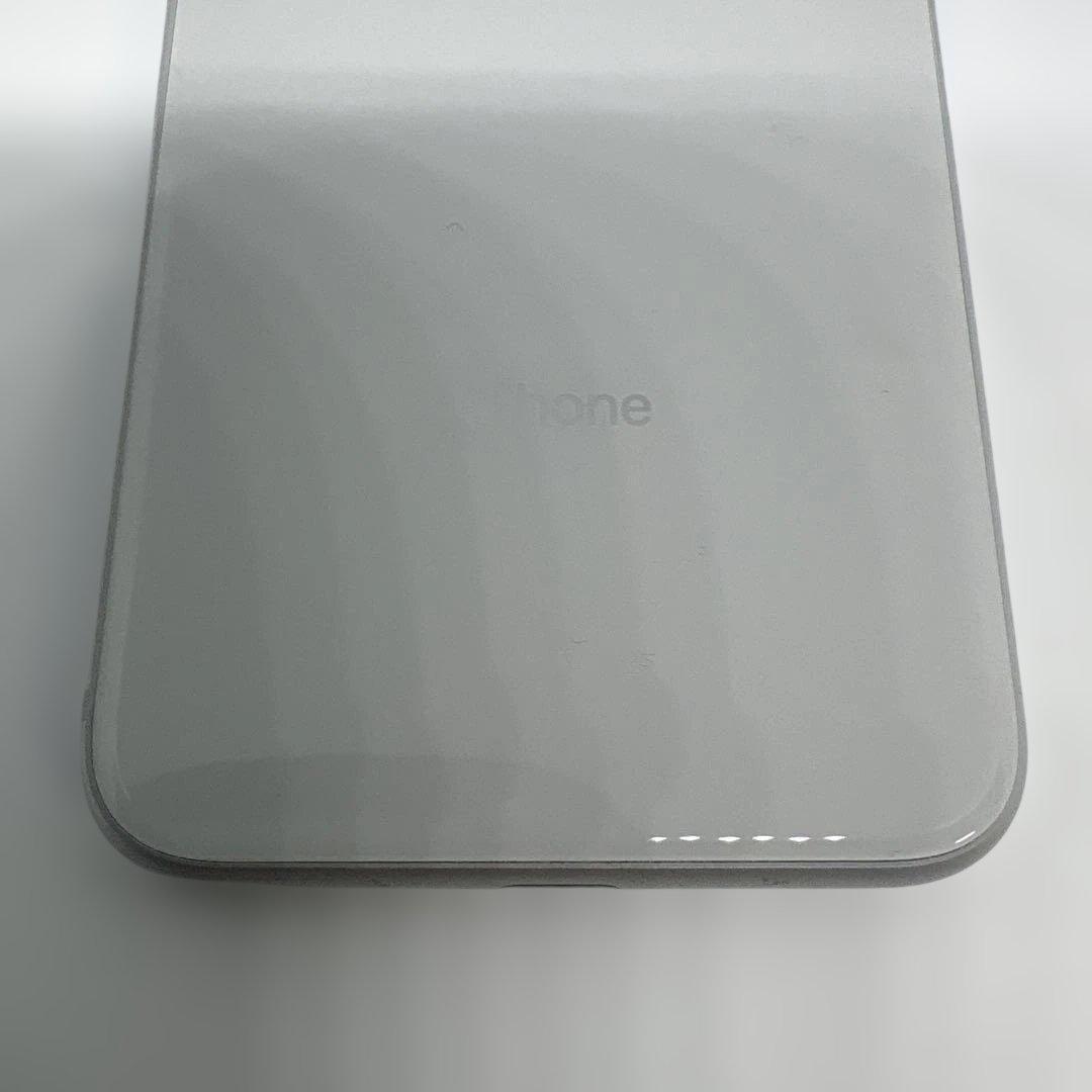 スマートフォン本体 Apple iPhone 8 64GB