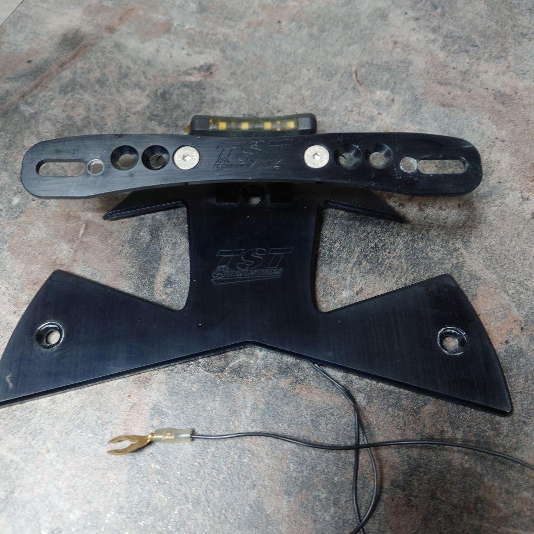 s1000rr HP4用　TST フェンダーレスキット