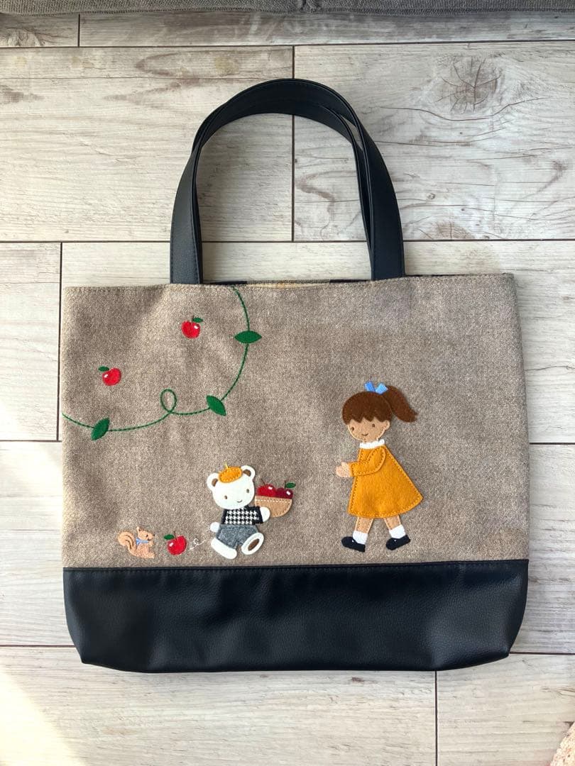 familiar 秋のファミリアショー 2024 トートバッグ