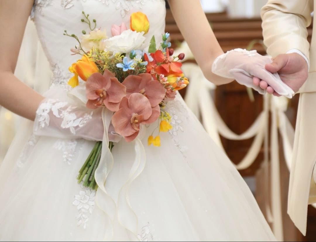 カラーブーケ　ブートニア付き　結婚式　ウエディング