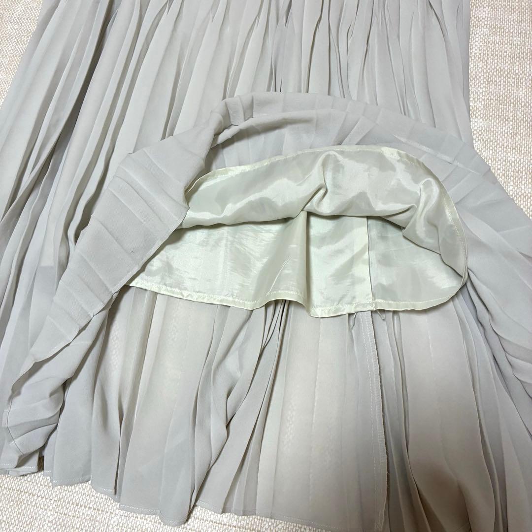 美品◆Soeju ソージュ プリーツスカート 85cm丈　ライトグレー