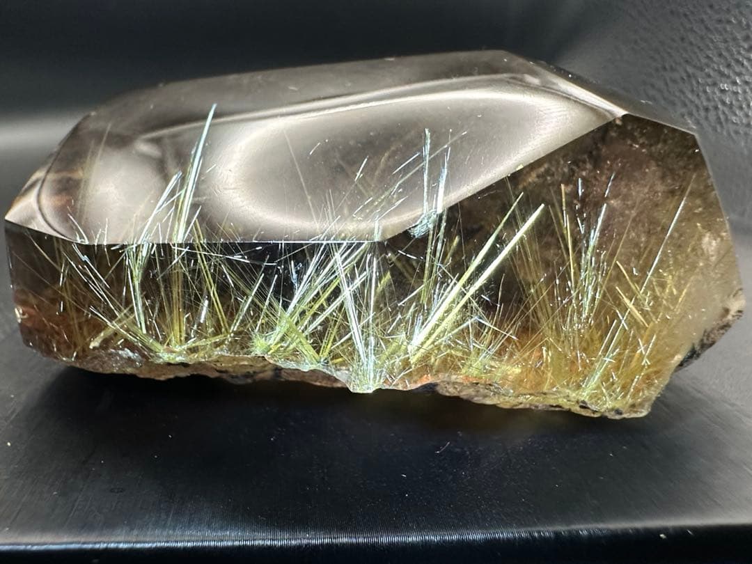 ルチルクォーツ 置物　透明感抜群！