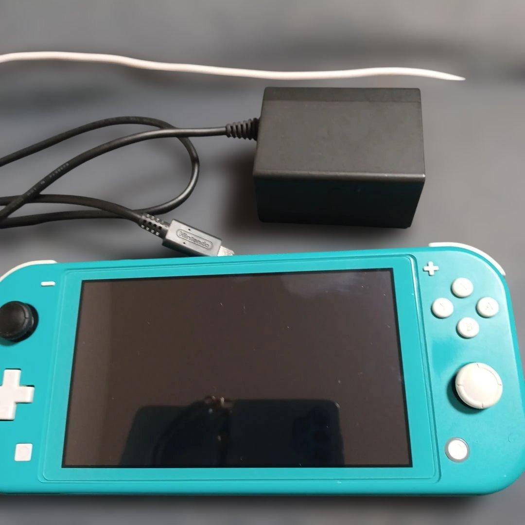 ダ*ン様 Nintendo Switch Lite ターコイズ 本体 充電器付き