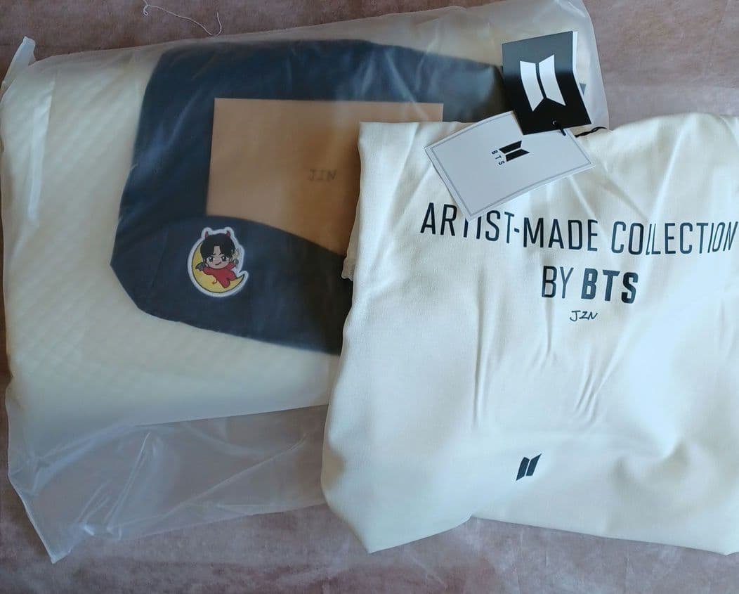 【Aqua】BTS ジン アーティストメイド 天使悪魔 枕セット