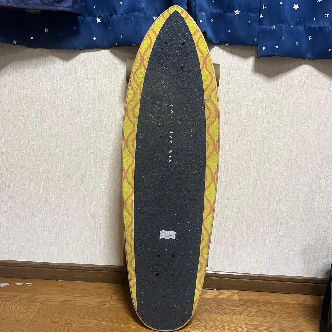 YOW イエロー 波模様 サーフスケート