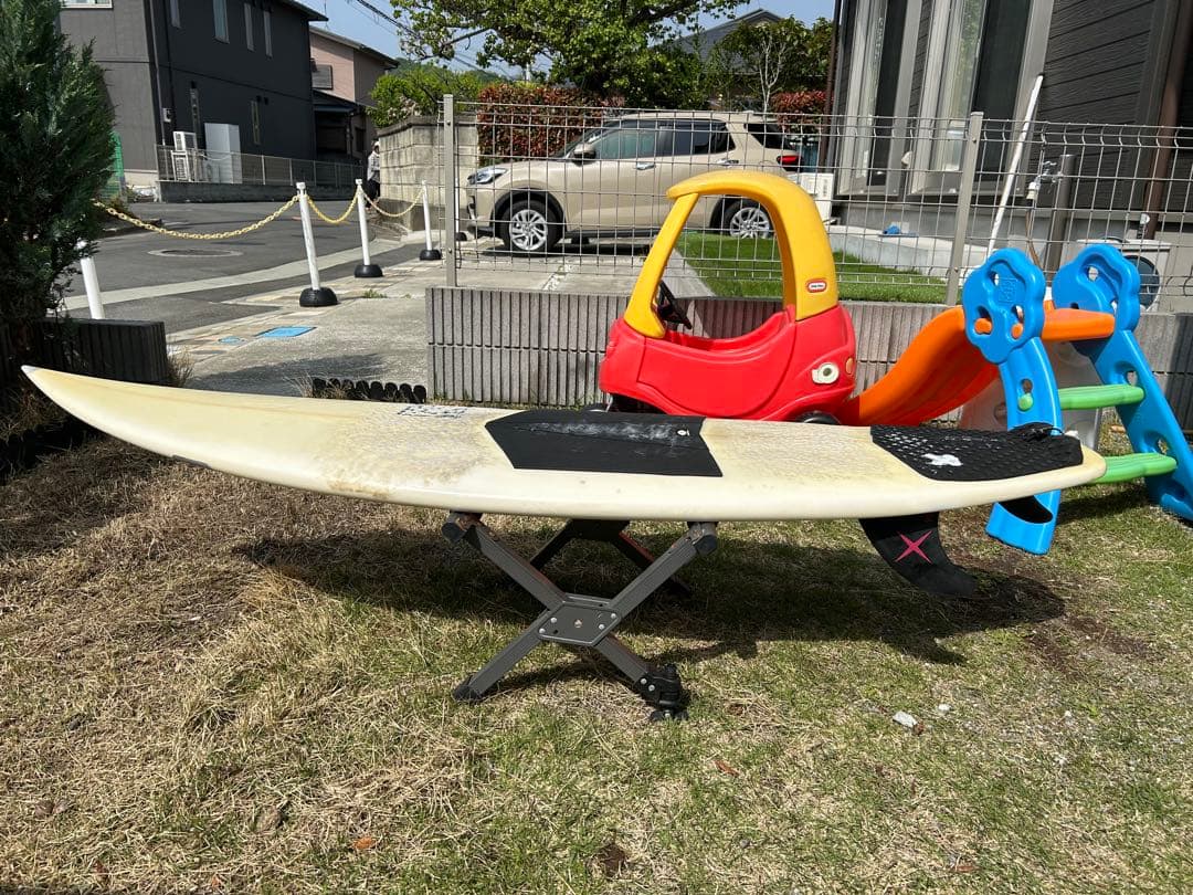 ショートボード　小波