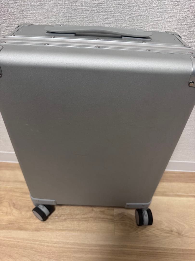 Z*E様 Magne スーツケース　ポーチ、トートセット