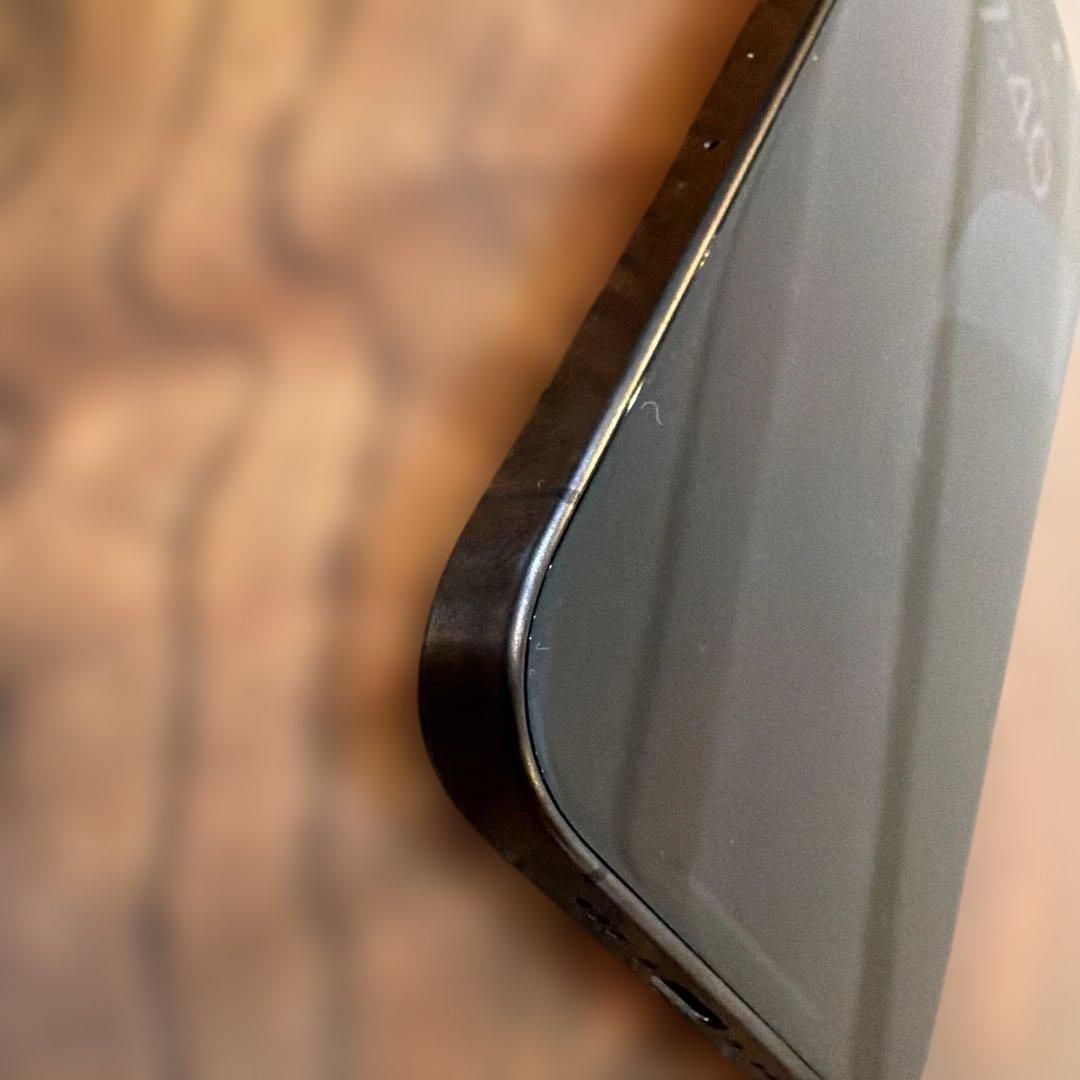 Apple iPhone 15 Pro スペースブラック 本体