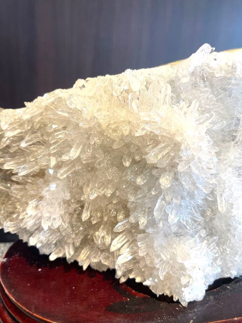 【ヒマラヤ産 天然水晶クラスター 台座付き】2.5kg