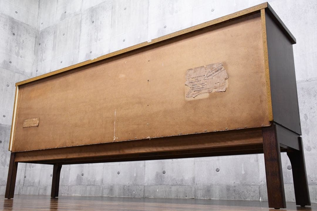 EGK33 パレットモベルヴェルク ヴィンテージ マホガニー材 サイドボード