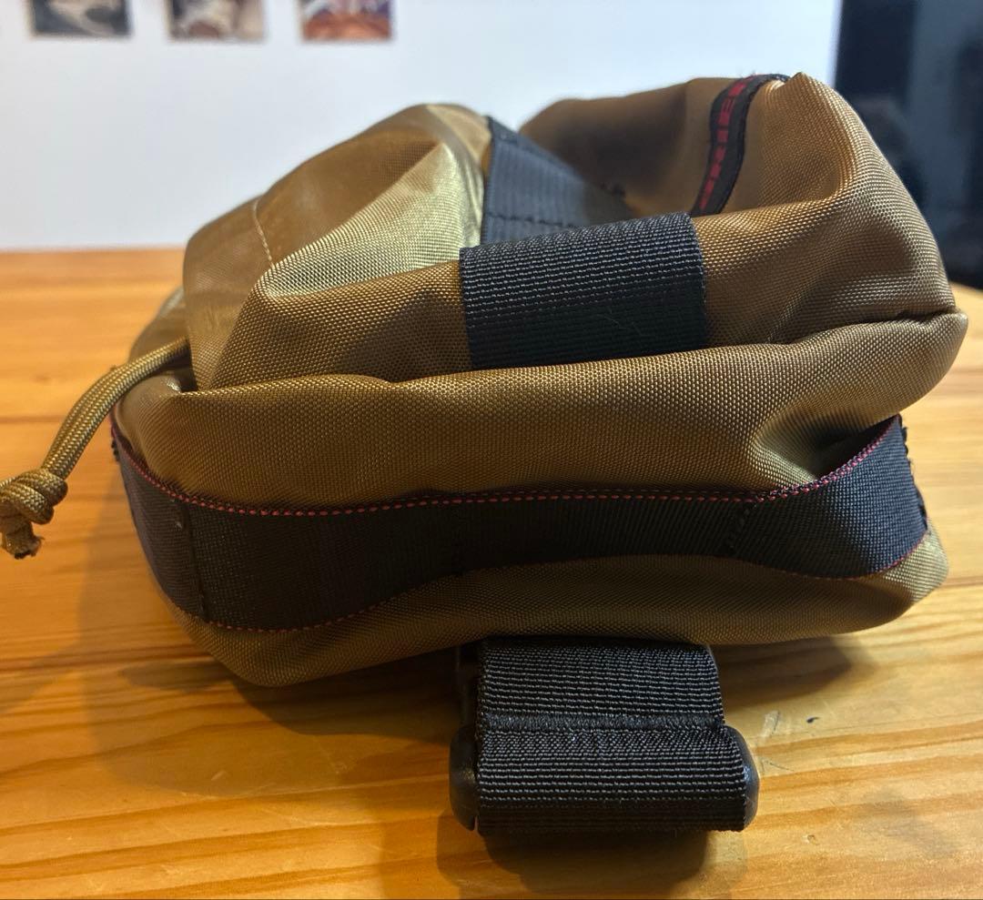 ブリーフィング　ショルダー SLING WALKER BRIEFING