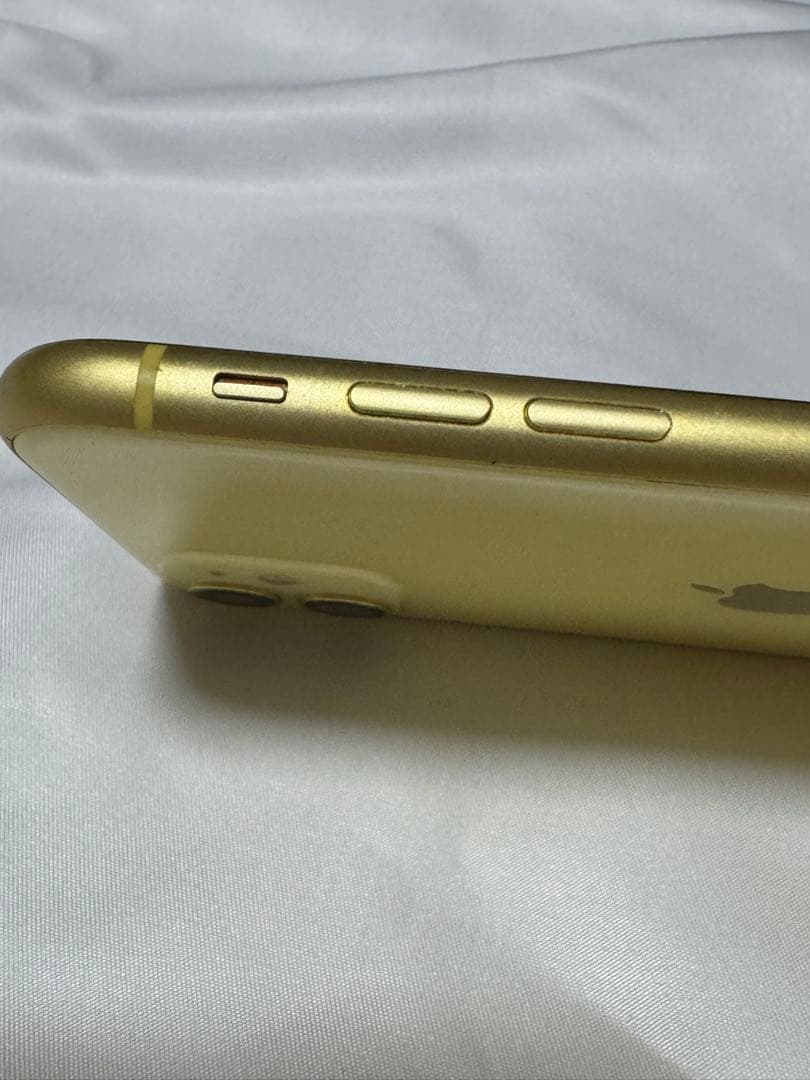 Apple iPhone 11 本体 イエロー 256GB simフリー