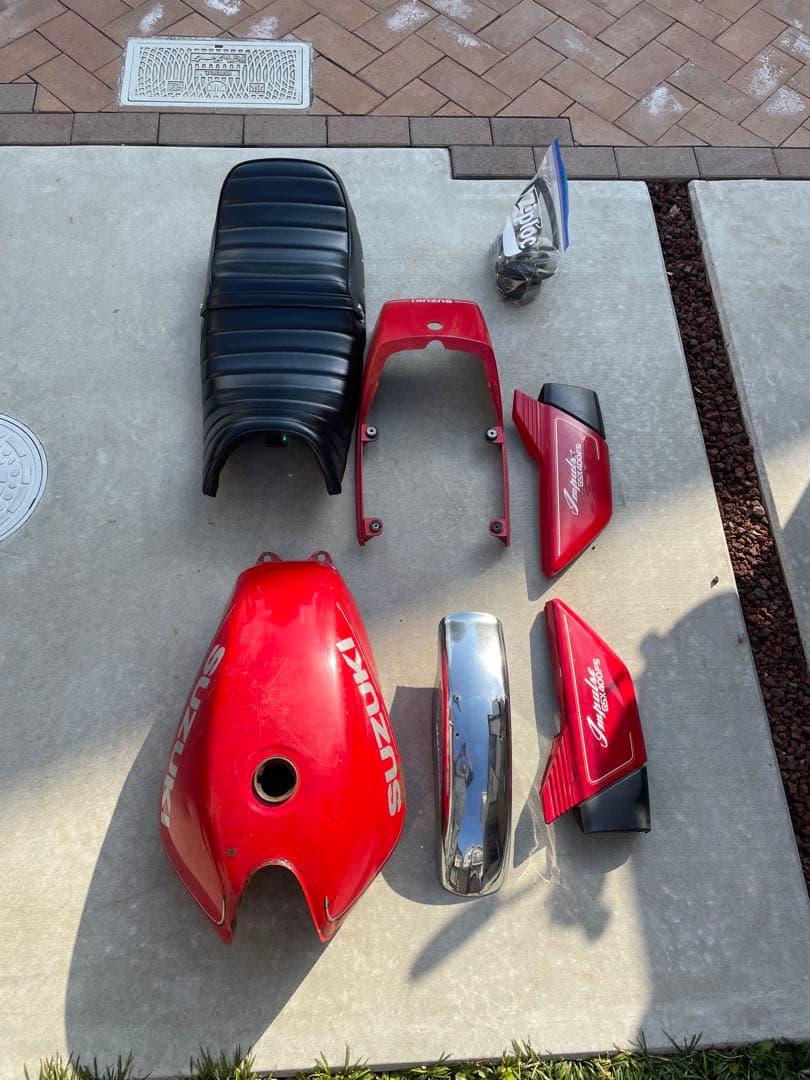 Suzuki インパルス　gsx400f仕様外装セット