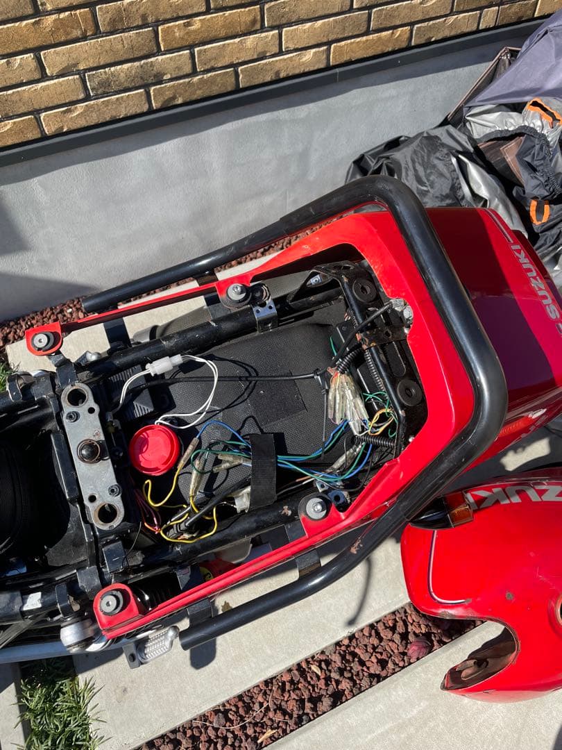 Suzuki インパルス　gsx400f仕様外装セット