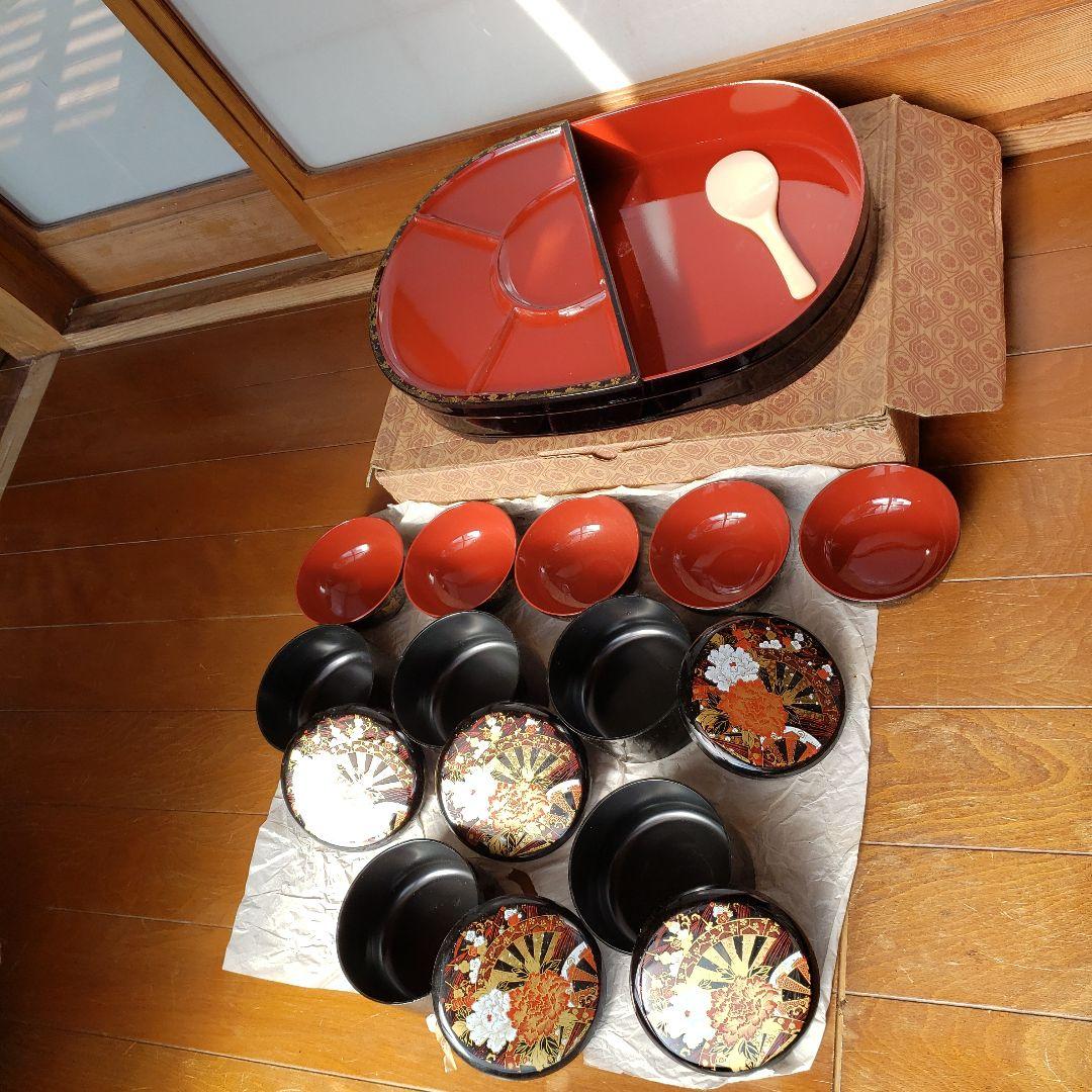 １　板前セット　高級塗物　蓋付き茶碗　お椀　５人分