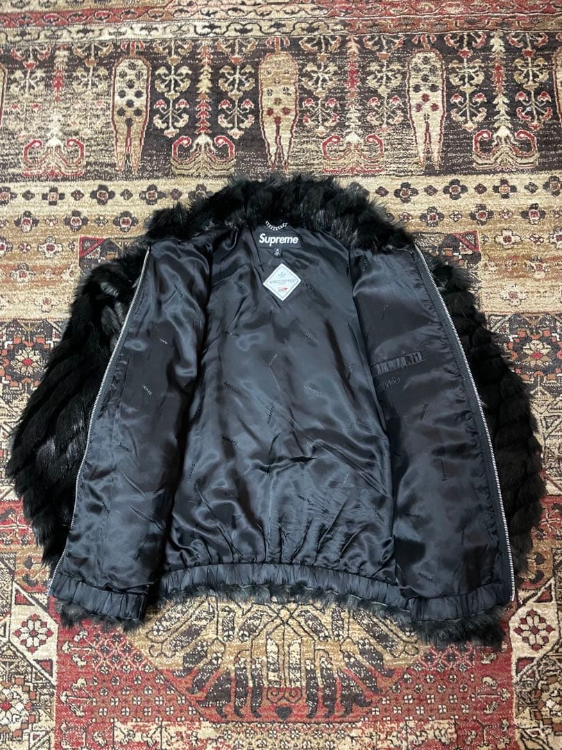 Supreme Black Faux Jacket – Windstopper