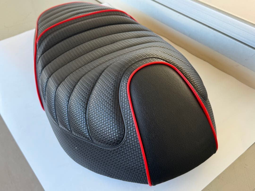 グランドアクシス100 3cmローダウンシート DCR製　期間限定お値下げ中！