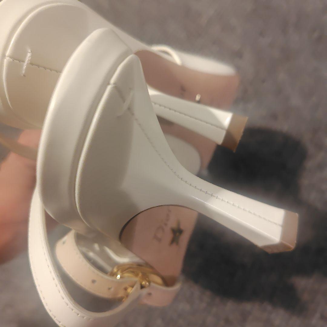 クリスチャンディオール　パンプス22.5