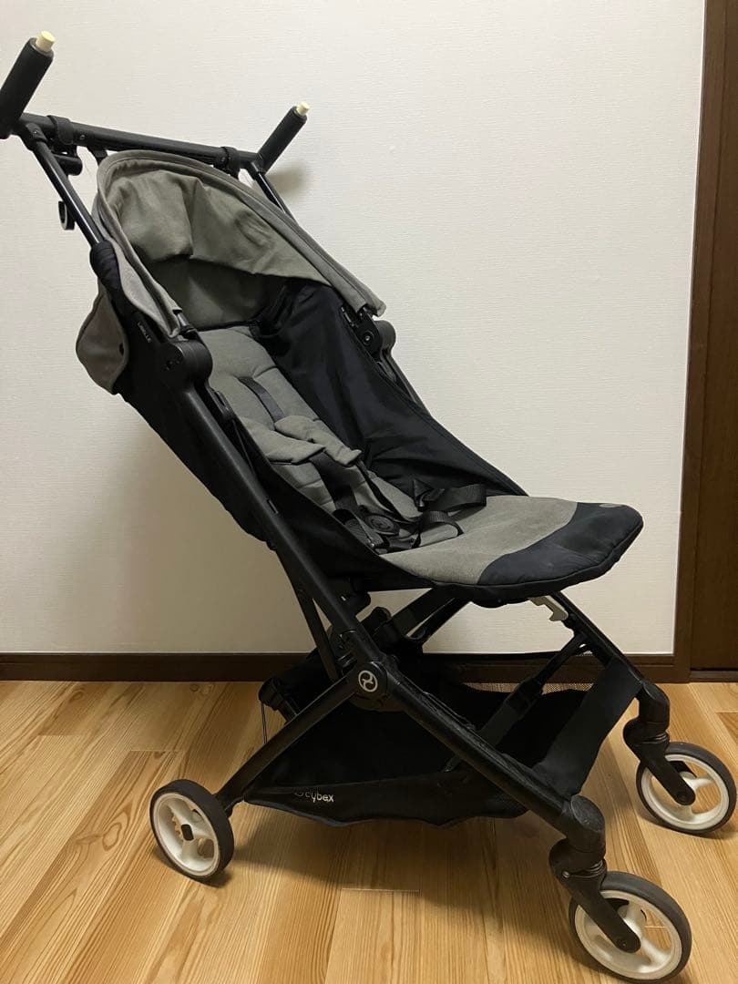 cybex 折りたたみベビーカー 旧型リベル