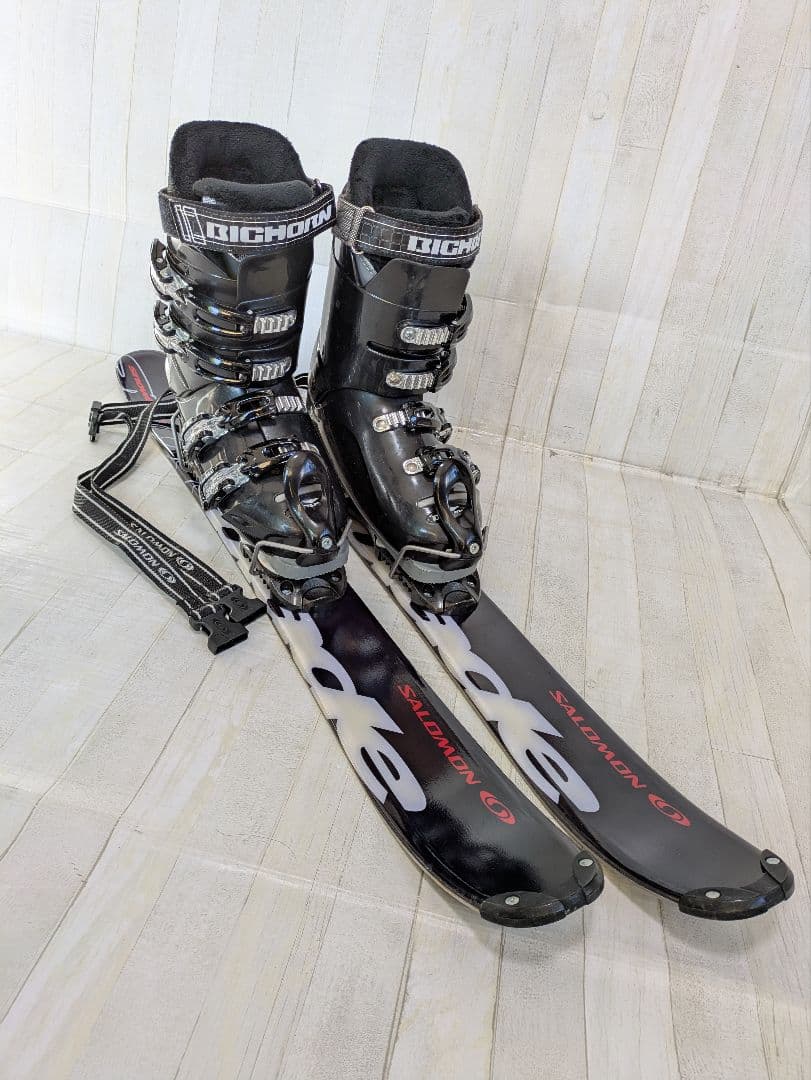SALOMON BLADE　ショートスキー板　✕　ブーツセット