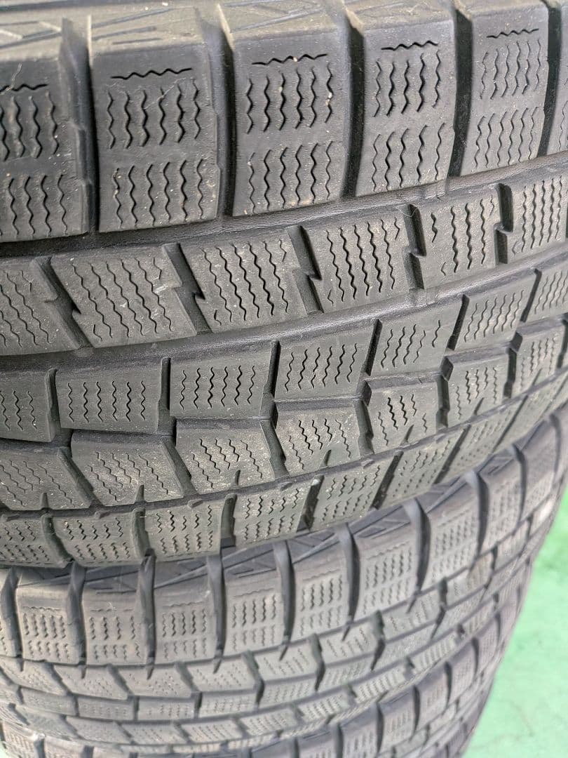 DUNLOP WM01 215/65R16 スタッドレスタイヤ