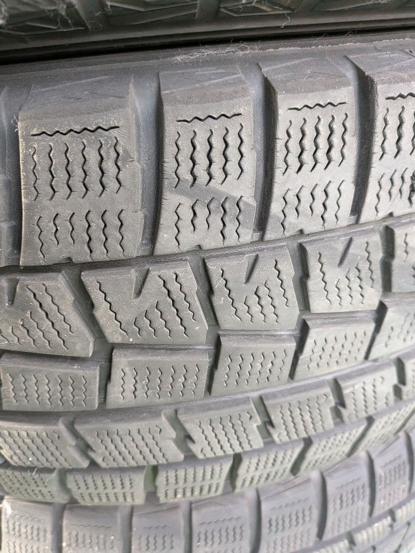 DUNLOP WM01 215/65R16 スタッドレスタイヤ