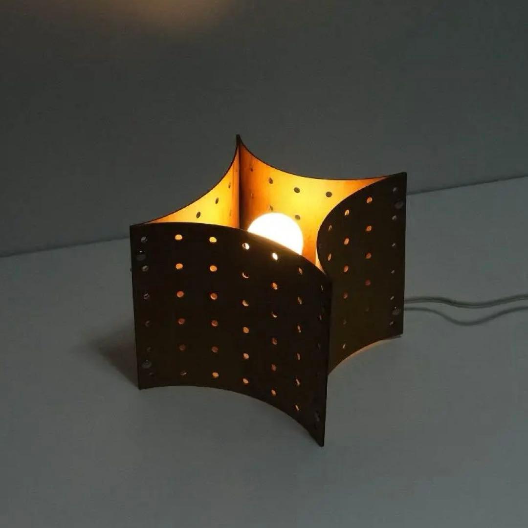 照明　フロアライト　ポストモダン　スペースエイジ　ミッドセンチュリー