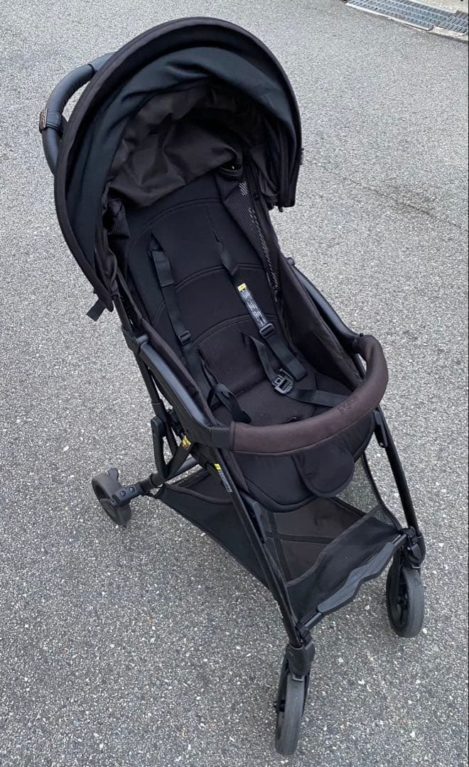 ピジョン　ビングルBB3 ソーホーブラック　純正サンシェード付き